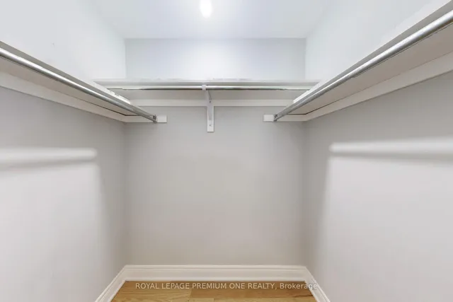 Additional image 25 of 71 DRYDEN Way