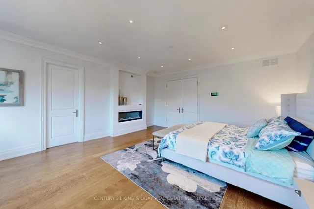 Additional image 27 of 33 Citation Dr