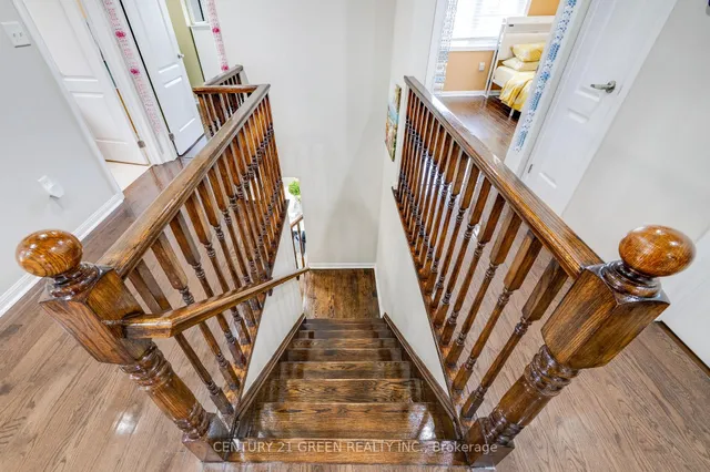 Additional image 26 of 1107 Barr Cres