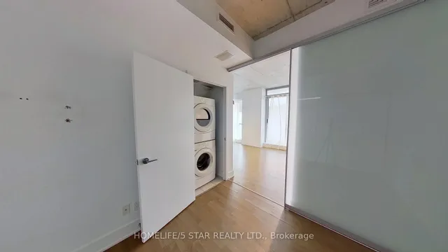 Additional image 8 of 630 QUEEN St Unit 603