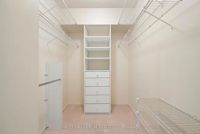 Additional image 34 of 2900 Yonge St Unit 702