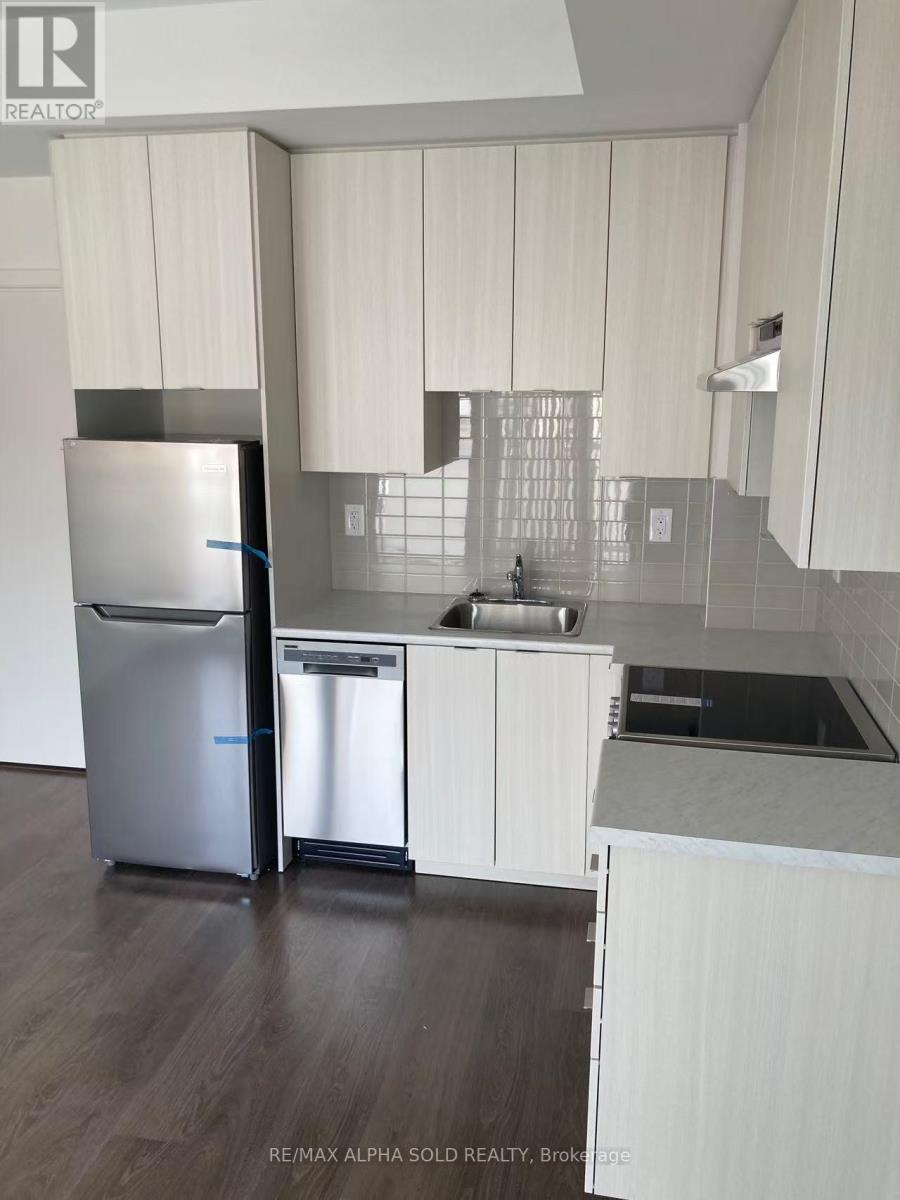 210 - 5131 SHEPPARD AVENUE E|Toronto (Malvern), Ontario M1B0C9