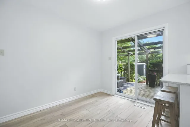 Additional image 15 of 38 Locke St