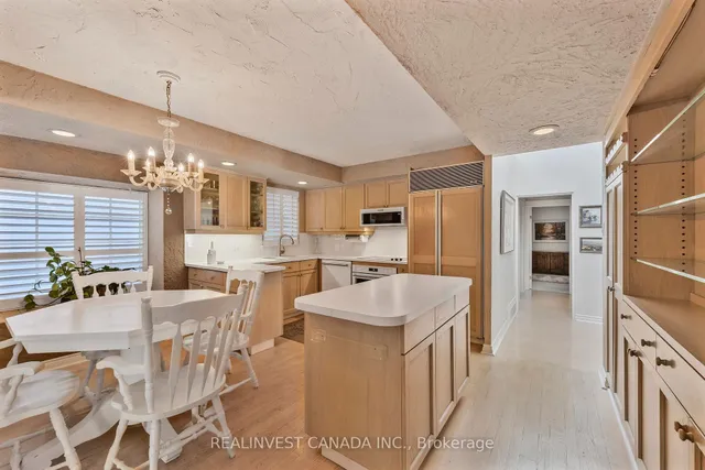 Additional image 11 of 110 Goulding Ave