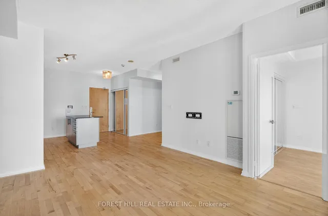 Additional image 5 of 55 Bremner Blvd Unit 3302