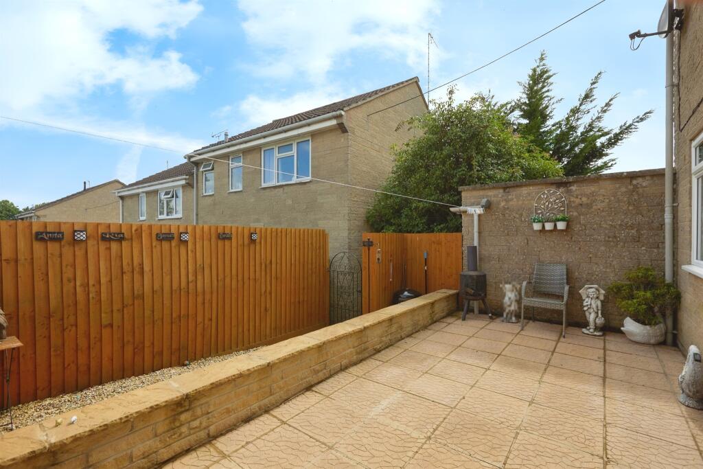 Additional image 7 of Deanesly Way, Wincanton