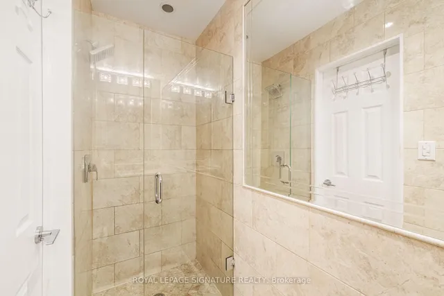 Additional image 32 of 4091 Dursley Cres