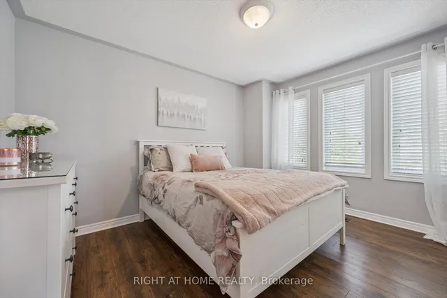 Additional image 24 of 14 Joywill Crt