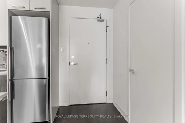 Additional image 4 of 1830 Bloor St Unit 526