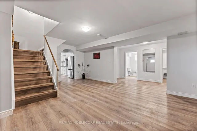 Additional image 31 of 10201 Clarkway Dr