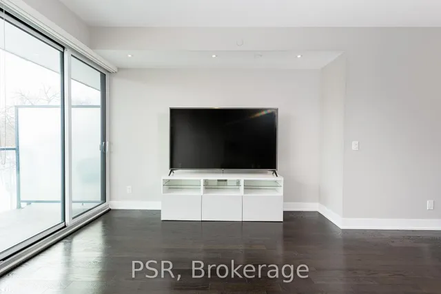 Additional image 5 of 3018 Yonge St Unit 311