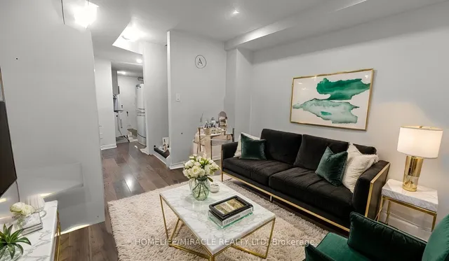 Additional image 50 of 6 September Pl