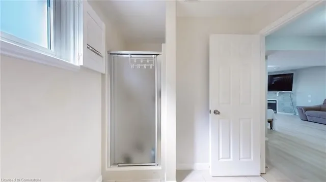 Additional image 18 of 183 Alderlea Ave