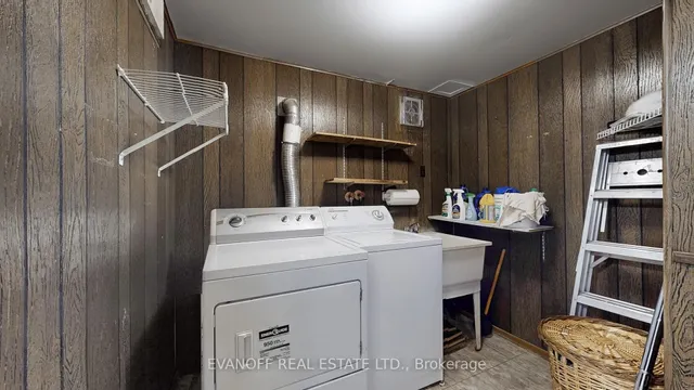 Additional image 34 of 144 Merkley Sq