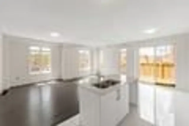 Additional image 16 of 333 Robert Parkinson Dr