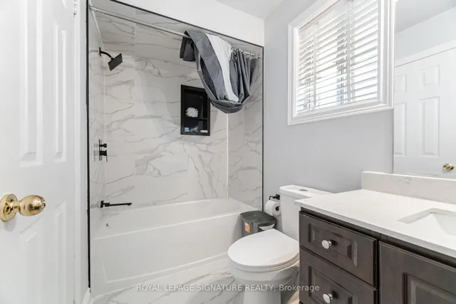 Additional image 28 of 443 Comiskey Cres