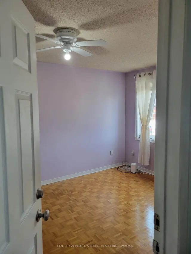 Additional image 16 of 164 Cinrickbar Dr