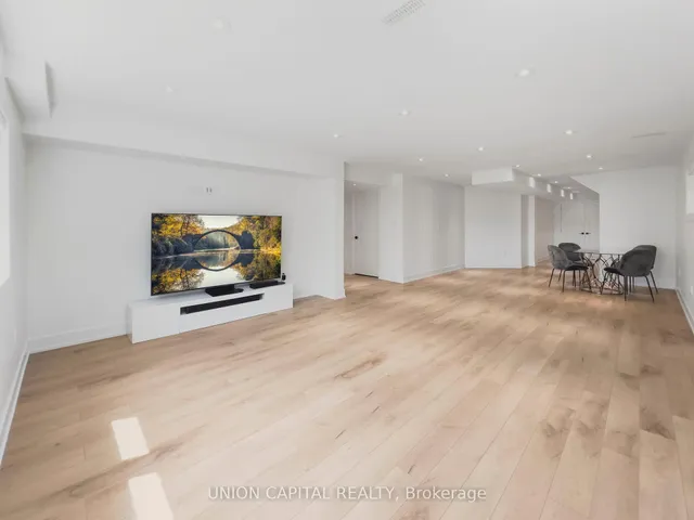 Additional image 28 of 26 Hampshire Pl