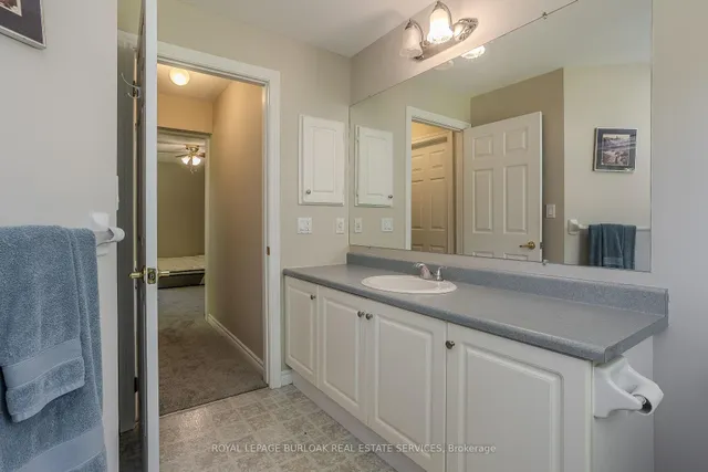 Additional image 35 of 109 Emerald Crt