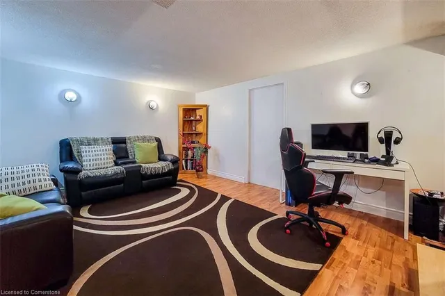 Additional image 13 of 339 Macintosh Dr