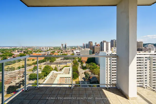 Additional image 4 of 75 Queen St Unit 2203