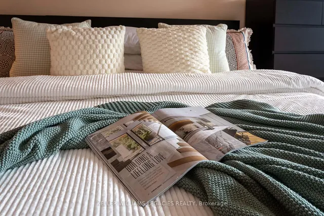 Additional image 18 of 7 Bishop Ave Unit 1601