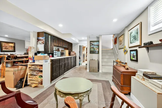 Additional image 28 of 593 Braemore Rd