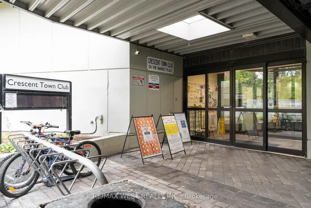 Additional image 20 of 5 Massey Sq Unit PH5