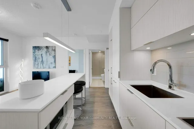 Additional image 26 of 15 Lower Jarvis St Unit 3813