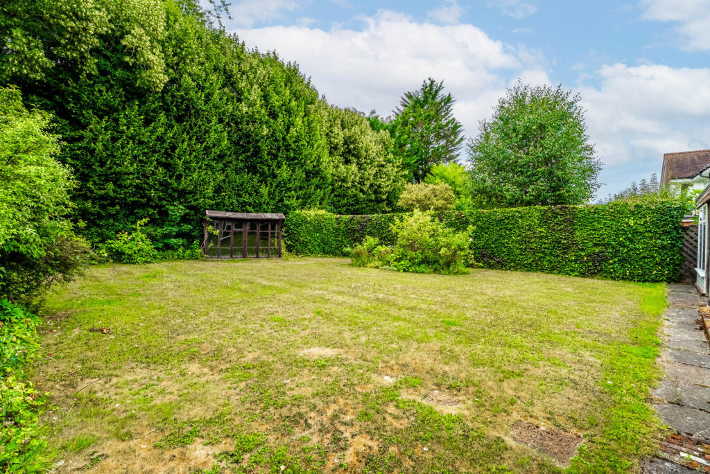 Additional image 9 of Orchard Avenue, Harpenden, Hertfordshire, AL5