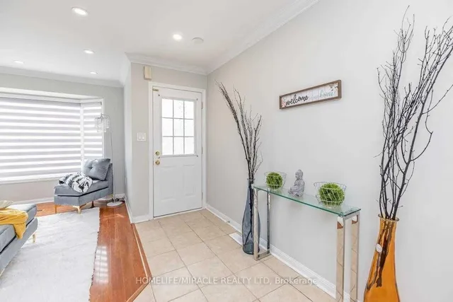 Additional image 3 of 823 Shepherd Pl