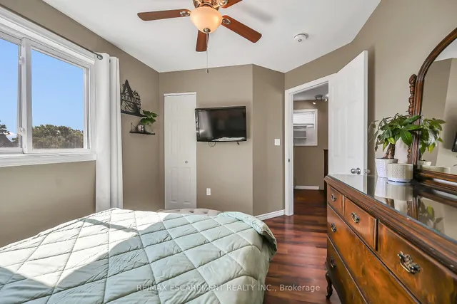 Additional image 25 of 533 Cochrane Rd