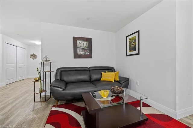 Additional image 10 of 1 Redfern Ave Unit 228