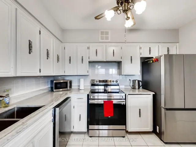 Additional image 23 of 30 Harrisford St Unit 405