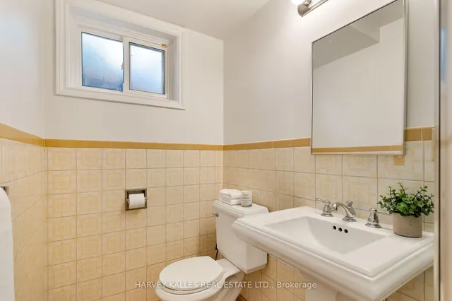 Additional image 41 of 196 Prince Edward Dr