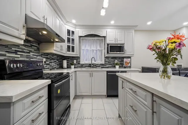 Additional image 13 of 47 Cinrickbar Dr