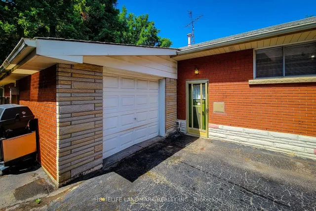 Additional image 6 of 5 Stacey St