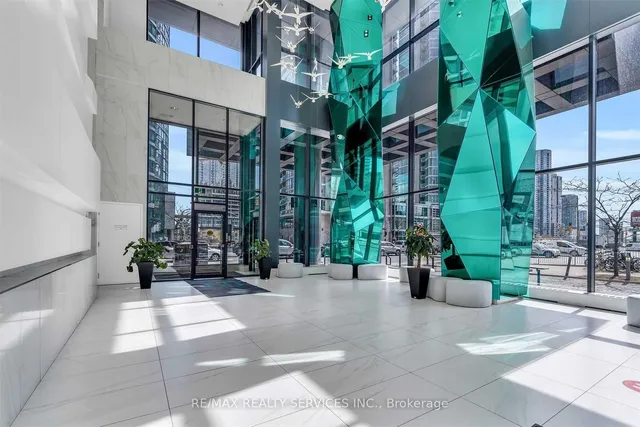 Additional image 29 of 352 Front St Unit 1413