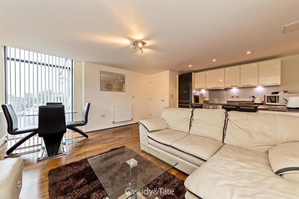 Additional image 12 of Winchester Court,Newsome Place,St Albans,Hertfordshire