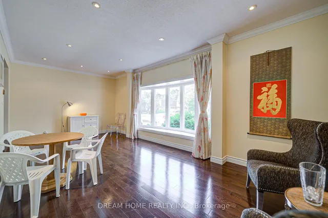 Additional image 20 of 811 Huntingwood Dr