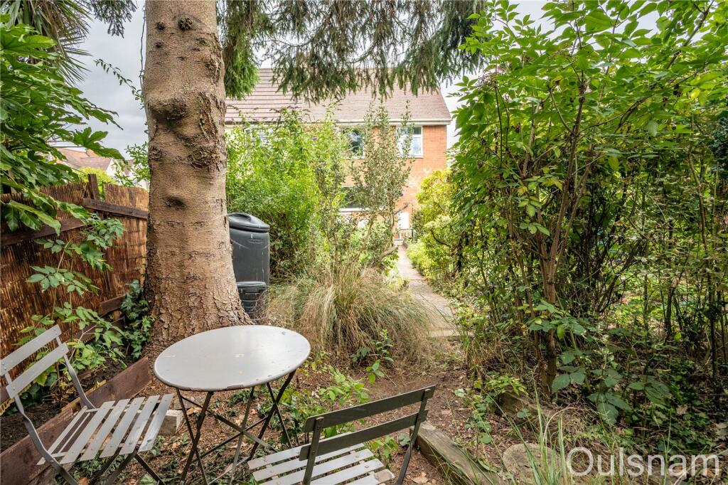 Additional image 18 of Perryfields Crescent, Bromsgrove, Worcestershire, B61