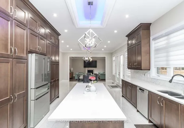 Additional image 14 of 5 Anatolia St