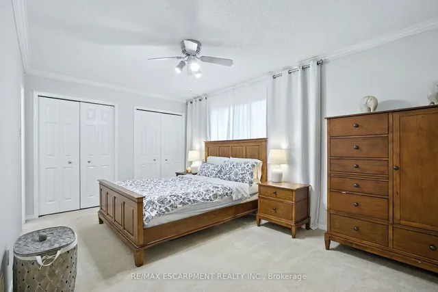 Additional image 22 of 38 Locke St