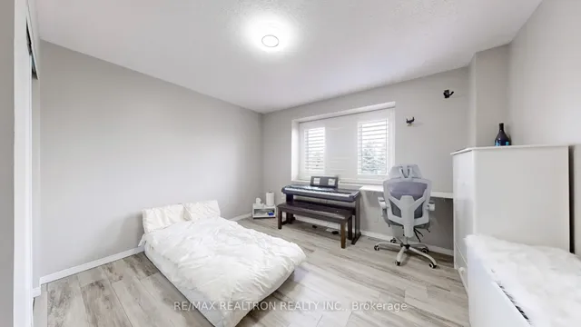 Additional image 29 of 878 Delgado Dr