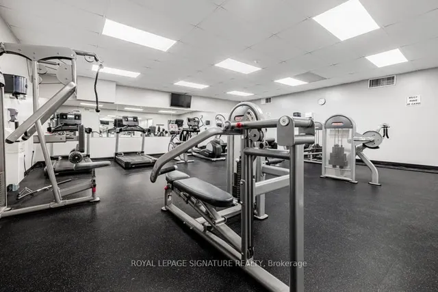 Additional image 43 of 60 Pavane Linkway Unit 1914