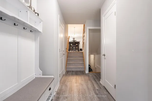 Additional image 6 of 6 LOON Lane