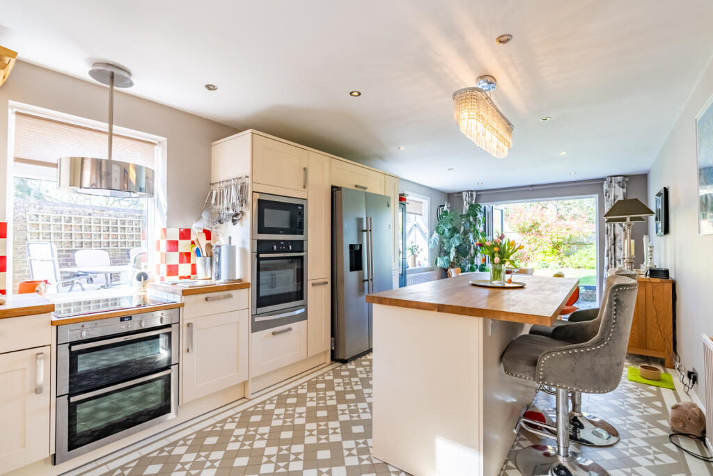 Additional image 5 of Craiglands, St. Albans, Hertfordshire, AL4