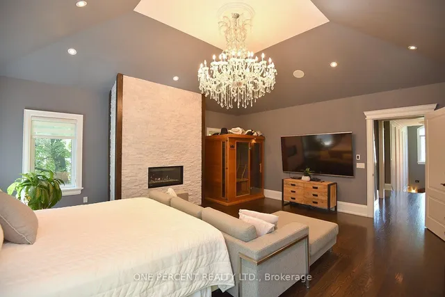 Additional image 20 of 4180 Lakeshore Rd