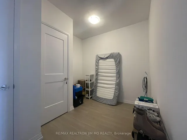 Additional image 9 of 50 Dunfield Ave Unit 1716