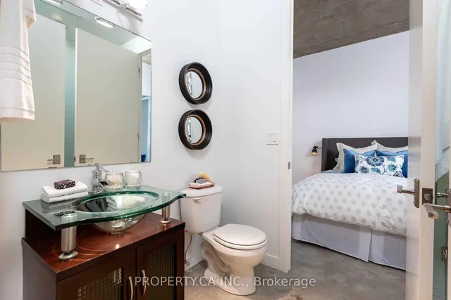 Additional image 11 of 23 Brant St Unit 705